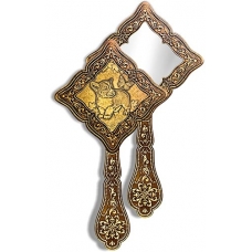 Зеркало фигурное с ручкой Щенок и бабочка (береста, тиснение, дерево)