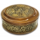 Шкатулка деревянная круглая с накладками из бересты "Тройка" (береста, тиснение, бук) Ш-22560